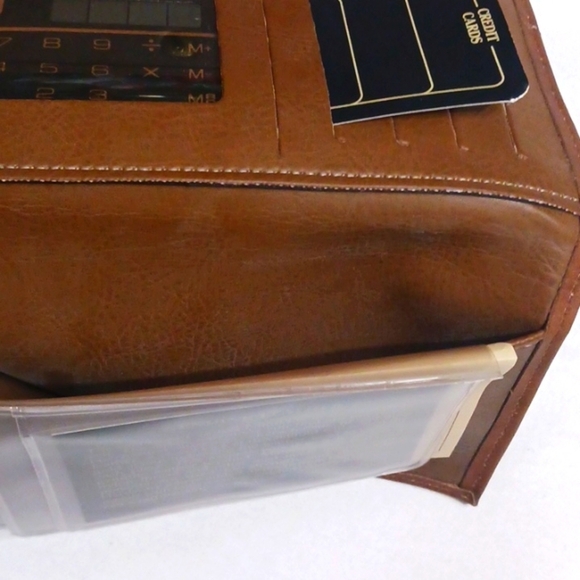 Vintage NWOT AMITY Vintage Cowhide Women's Tri-fold Wallet - Picture 8 of 12
